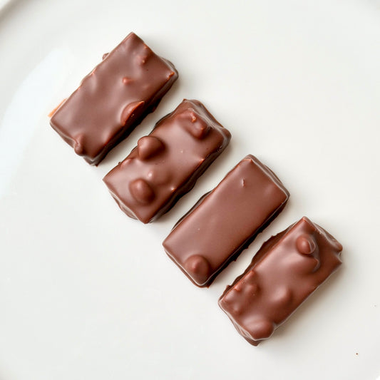 Cashew Caramel Milk Chocolate Bar